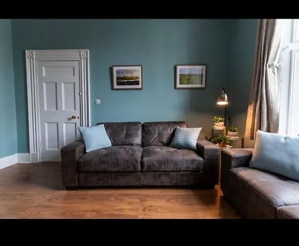 The Townhouse Semesterbostad Sligo