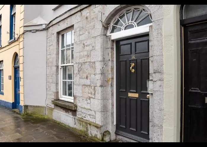 Semesterbostad The Townhouse